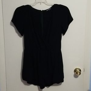 Express 6 Black Short Sleeve Romper